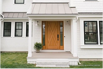 49853 Barn, 7701 sidelights shown in Douglas Fir with UltraBlock® technology