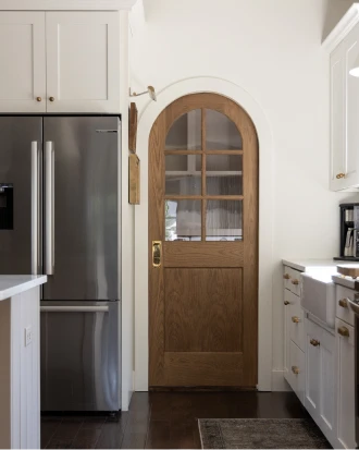 682 round top Pocket, shown in White Oak